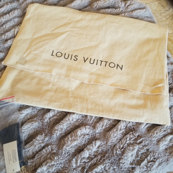 Louis Vuitton Briefcase - Picture 5 of 16